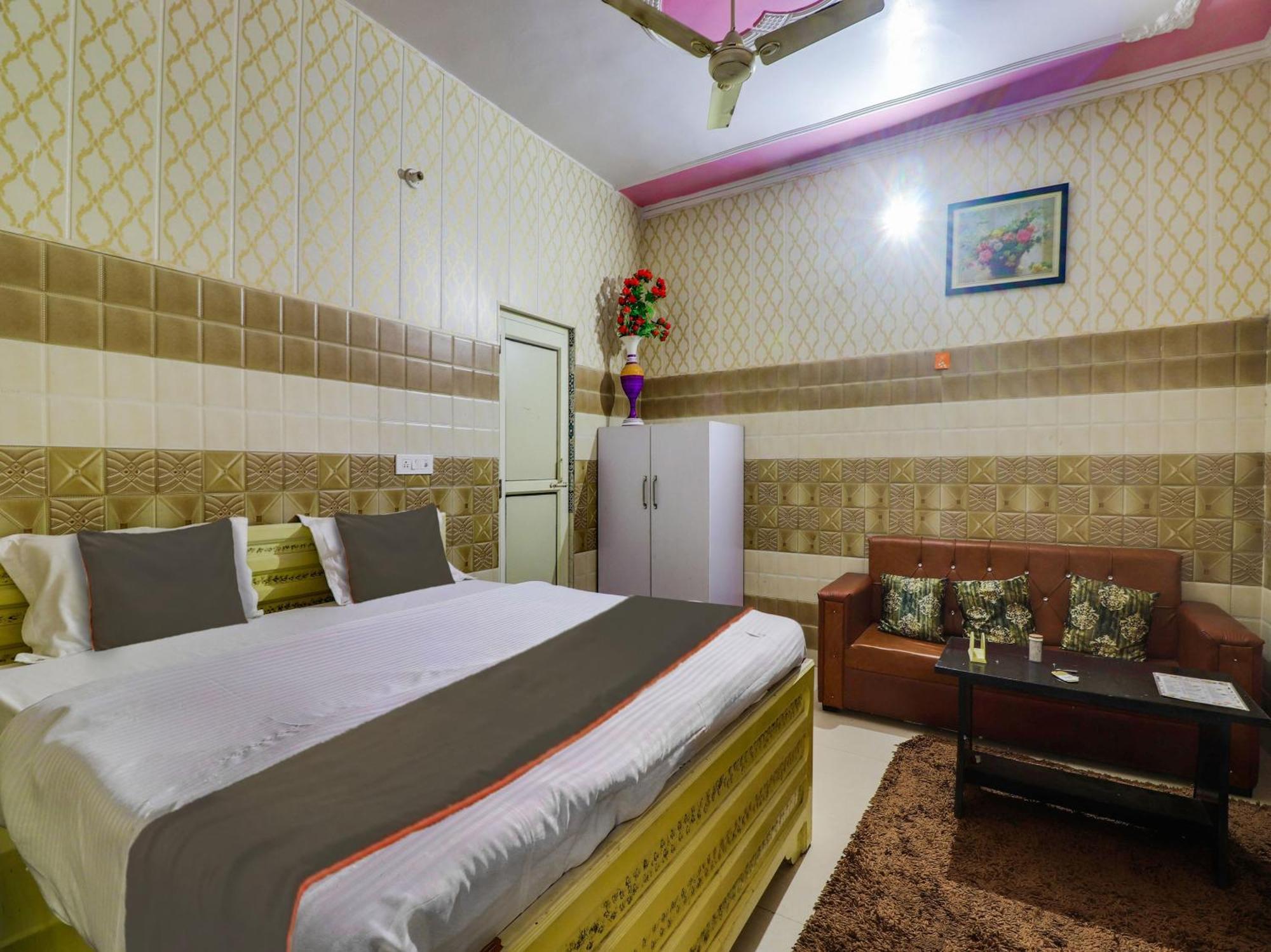 Hotel Collection O Paradise And Restaurant Kashipur Exterior foto