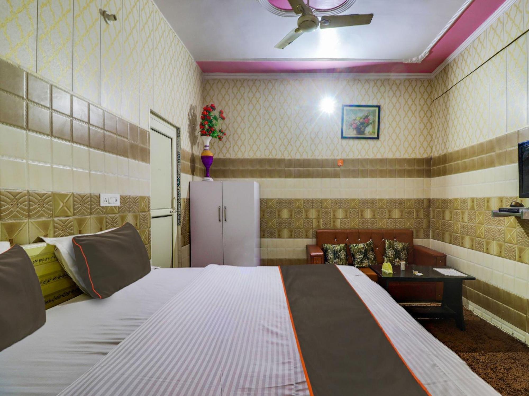 Hotel Collection O Paradise And Restaurant Kashipur Exterior foto